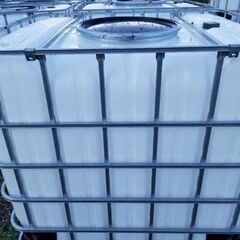 期間限定値下げ。１０００リットルタンク。貯水タンク。農業タンク。雨水タンク。