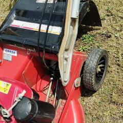 自走式草刈り機オーレックGR536