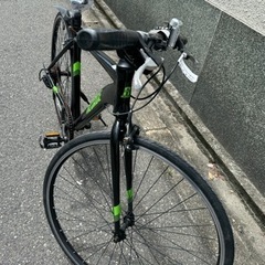 92）全車両格安販売‼️ 700c クロスバイク　アコルデ　アルミフレーム