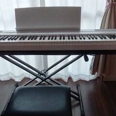 美品】 YAMAHA電子ピアノP-115 ホワイト スタンド・椅子付き！