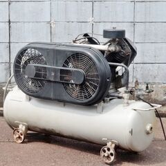 新潟発 アネスト岩田 エアーコンプレッサー COMG TLD37-10 200V 三相 中古 工具 自動車 板金塗装 整備 動作確認済 倉庫保管 ANEST IWATA 新潟発 アネスト岩田 エアーコンプレッサー COMG TLD37-10 200V 三相