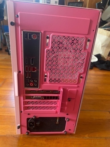 自作 PC ピンク 自作 PC ピンク 一目惚れのピンクケースで、自作PCへの