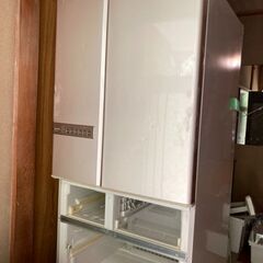 値下げしました＞中古　４４０L／６ドア　シャープ冷蔵庫　動作確認済み