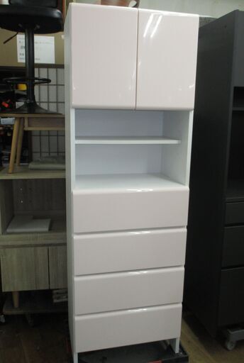 R201 スリム収納家具、フロントピンク色 ハイキャビネット、4段引き出し、幅60cm Used