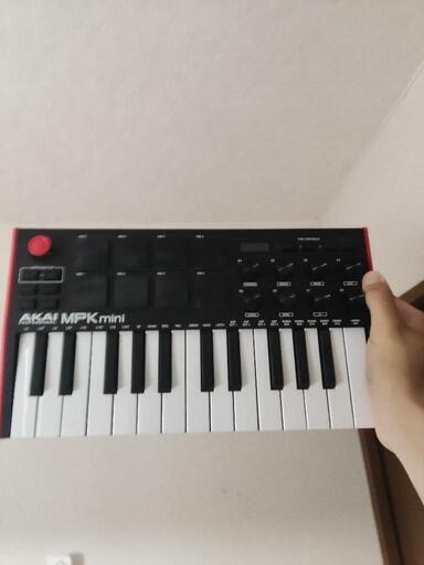AKAI MPK mini 箱付き