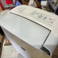 ✨安心の動作保証付✨SHARP 2022年製 衣類乾燥除湿機 CM-P100-W 【愛市IJ4017084-104】