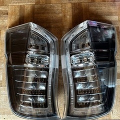 rk5ステップワゴンスパーダ後期純正テール