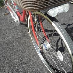 中古自転車３１３６　ブリヂストン　C60TP　２６インチ　ギヤなし　LEDオートライト　アルミフレーム　　キッキーと音がならない後輪ローラーブレーキ錆びにくい部品：ハンドル・リム・ドロヨケ・前かご前ブレーキ・クランク・スポーク・フレーム・リヤキャリア