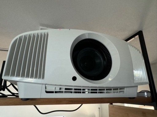 【設置後未使用】ネイティブ4K プロジェクター VPL-VW275 HDR高圧水銀ランプモデル