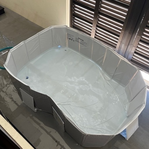 折り畳み式プール