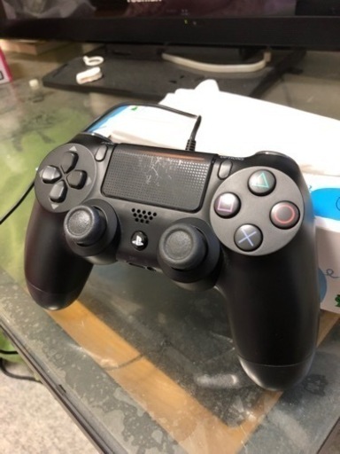 テレビゲーム PS4 プレイステーション4 本体 GTA5 コントローラー付き