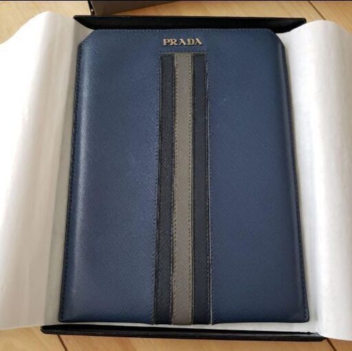 Prada iPad mini ケース