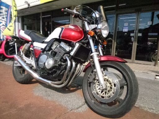NO.5078　ＣＢ４００ＳＦ　水冷４サイクルＤＯＨＣ１６バルブ４気筒４００ｃｃ　モリワキショート管　レッド＆ホワイト（ＣＢＸカラー）　☆彡