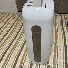 衣類乾燥除湿機アイリスオーヤマ シャンパンゴールド KIJC-H652-N