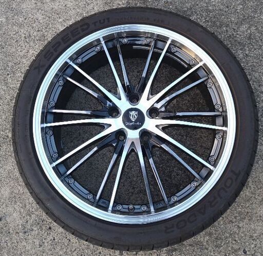 HOT STUFF Trafficstar VX MONOBLOCK 19インチ 8J 114.3 5H 245/35R19 タイヤバリ溝 HOT STUFF Trafficstar VX MONOBLOCK 19インチ 8J 114.3 5H 245/35R19