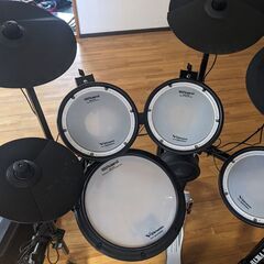 ローランド電子ドラム　アンプ付き中古