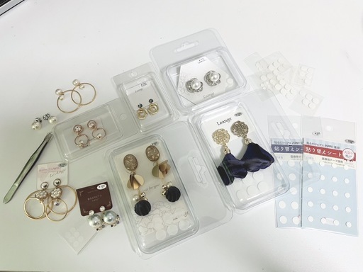 E542 K18 ピアス デザインフープ ゴージャス パーティ 両耳 K18YG