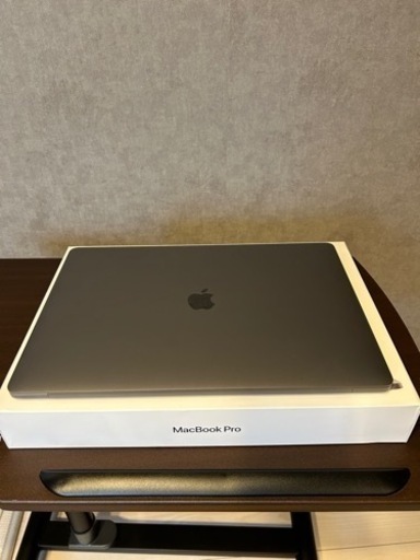 2019年　MacBook Pro 16inch