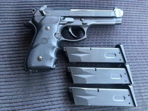 東京マルイ　U.S M9カスタム　\nガスブローバック(マガジン3本付き)