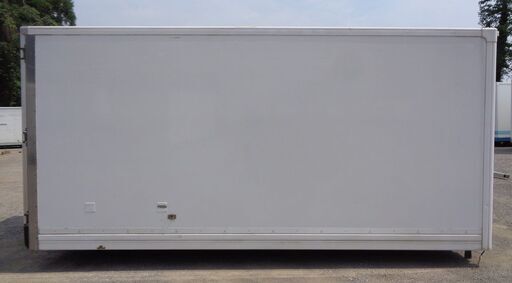 ♪八街C区SM09♪物置♪コンテナ♪訳有♪床はステン♪丈夫♪アルミ冷蔵箱♪