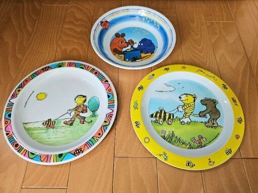 ドイツ キャラクター / プラスチック / 子供 /3x 皿セット /１皿売り可能