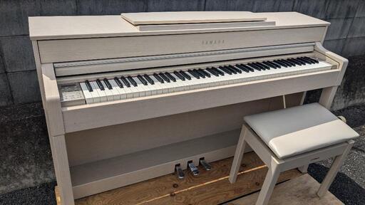 姫路〜岡山〜兵庫〜鳥取市〜福山〜大阪まで配達無料！送料込みYAMAHA 電子ピアノ CLP-545WA 15年製激可愛い＆ほぼ新品 ⑥\nジモティーが一番安い！ジモティーが一番安い！楽器