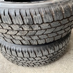 ハイラックス、サマータイヤ、265/65r17、走行50km