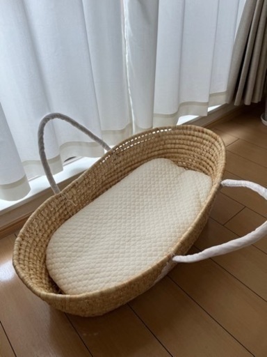 かご編みベビークーファン 抱っこ布団付き　PUPPAPUPO