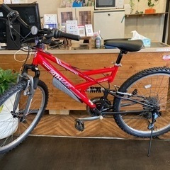 【marukin前後タイヤ・チューブ新品！】前後サスペンション付き　3×7速　26インチMTB レッド