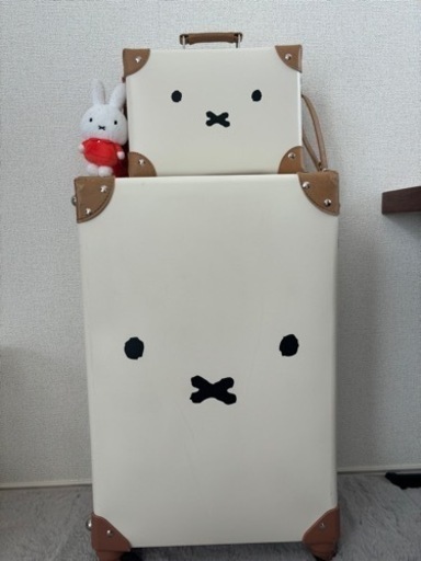 キャリーケース