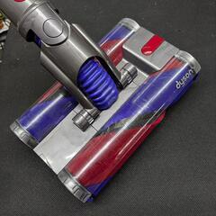 J039★2022年製★コードレス掃除機★dyson★SV19