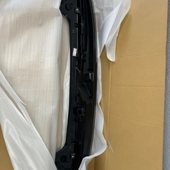 ヴォクシー90 リアスポイラー　黒218ブラック