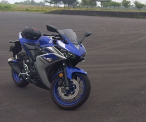 YZF-R25(2015)250ccABS無し　値下げします!