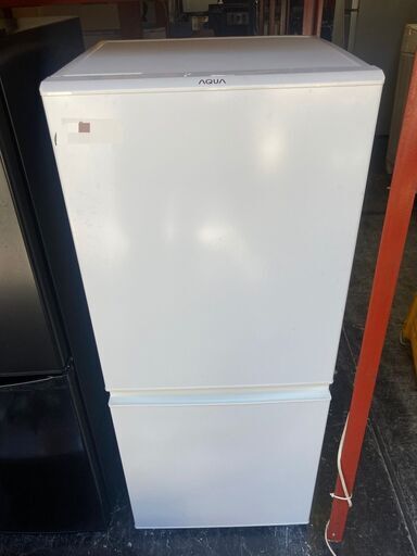 ☆中古￥13,000！AQUA　126㍑2ドア冷蔵庫　家電　2021年製　AQR-13E8(W)型　幅48㎝ｘ奥行56㎝ｘ高さ116㎝　【BG057】