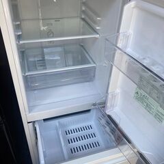 ☆中古￥13,000！AQUA　126㍑2ドア冷蔵庫　家電　2021年製　AQR-13E8(W)型　幅48㎝ｘ奥行56㎝ｘ高さ116㎝　【BG057】