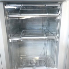 高年式‼︎大阪送料無料★3か月保障付★2023年★142L★2ドア★IRSD-14A-W★R-176