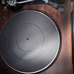 レコードプレーヤー ターンテーブル