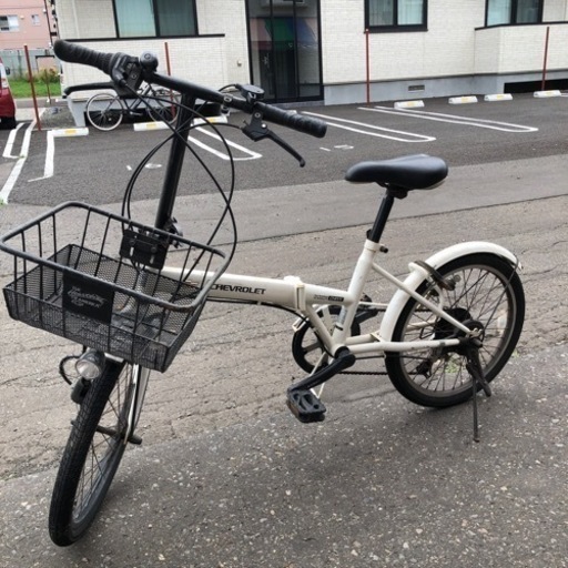 登録解除済み20 インチ 6段切替え 自転車 折りたたみ自転車　ライト付き　鍵付き