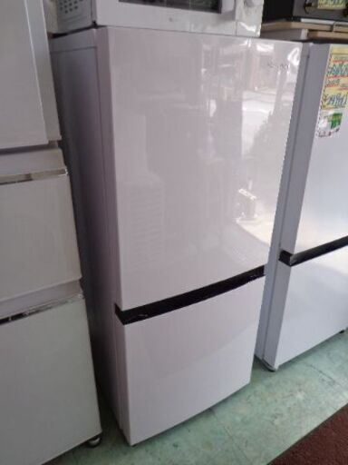 Hisense　２０２１年　１３４L