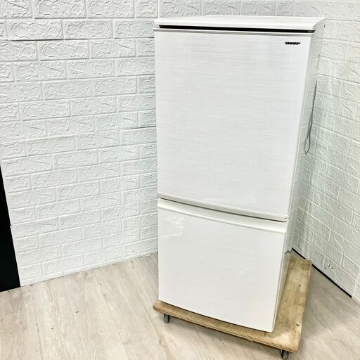 A189】 シャープ 冷蔵庫 一人暮らし 2ドア 小型 2018年製 - 冷蔵庫 
