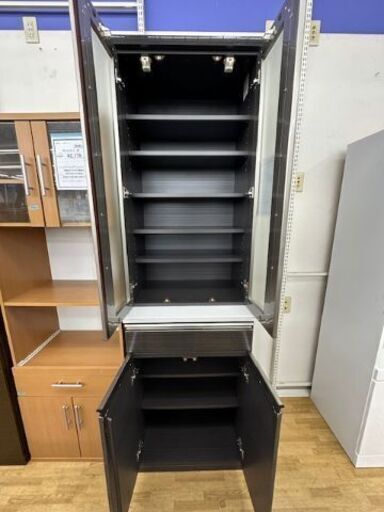 ドリーム川西店御来店限定】 マナベ 2枚扉食器棚 ダークブラウン H2065