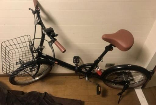 【美品】サスペンション付き6段変速折りたたみ自転車20インチ
