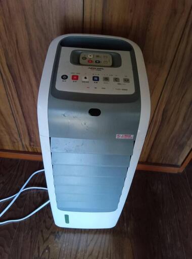 加湿機能付き温冷風扇機　AHC-880R