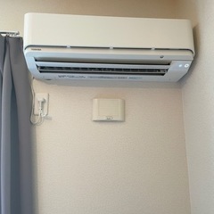 取引中】東芝エアコン大清快　2019年 6畳用　一式　取り外してお渡しします。