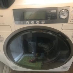 東芝　ドラム式洗濯機　まだまだ使える。