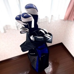 値下げ中　ゴルフクラブとバッ口　豪華13点セット