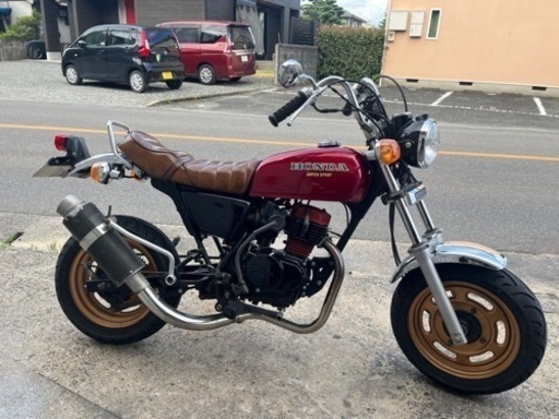 エイプ　社外フレーム　　エンジンホンダ