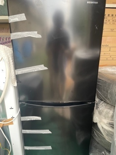 アイリスオーヤマ　冷蔵庫　142L　1年使用