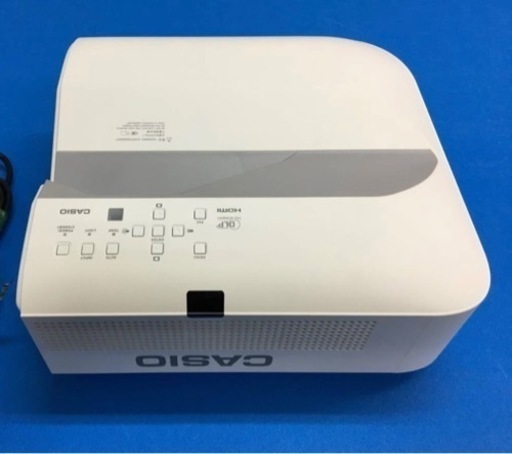 中古　CASIO　プロジェクター　XJ-UT351W　2019年製
