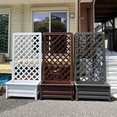 「アルミプランター目隠し」店頭飾りでラティスフェンス プランター付き トレリス付きハイプランターボックス フラワースタンド アルミニウム製 